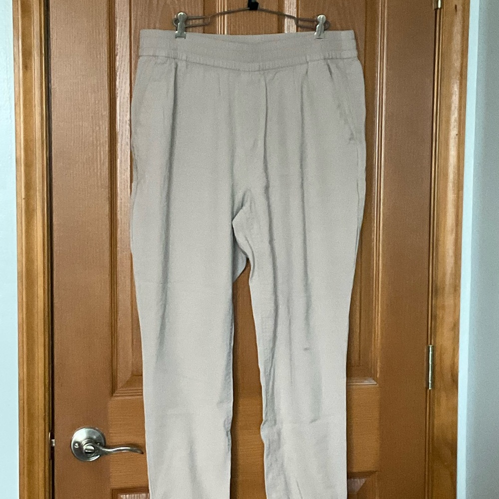 Old Navy Women's Tan Joggers
